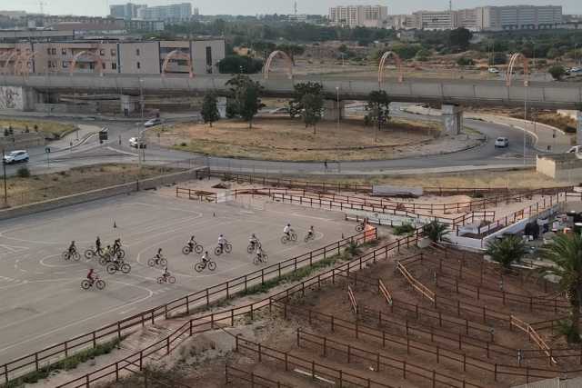  Bari, il quartiere San Paolo e le sue associazioni: �Aiutare creando opportunit�